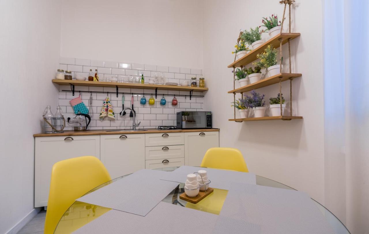 Irina'S Cozy Apartment In Old Тбилиси Екстериор снимка