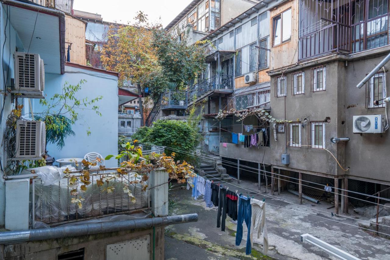 Irina'S Cozy Apartment In Old Тбилиси Екстериор снимка