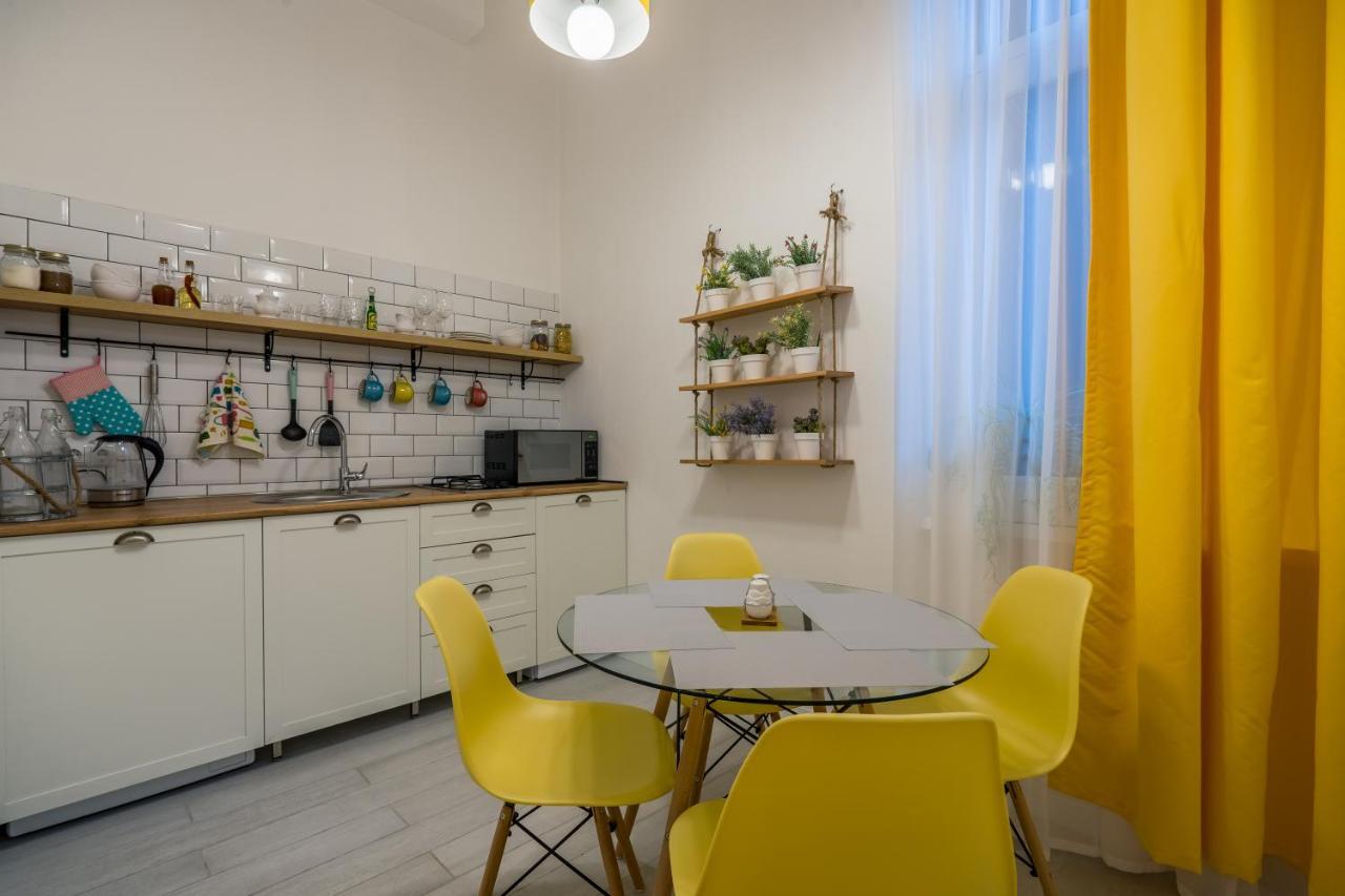 Irina'S Cozy Apartment In Old Тбилиси Екстериор снимка